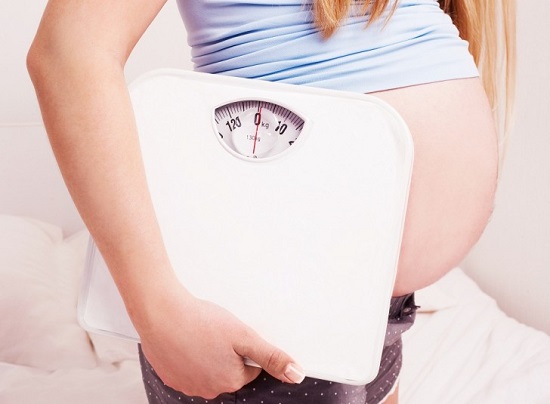 Mẹ béo phì làm giảm hệ miễn dịch của thai nhi