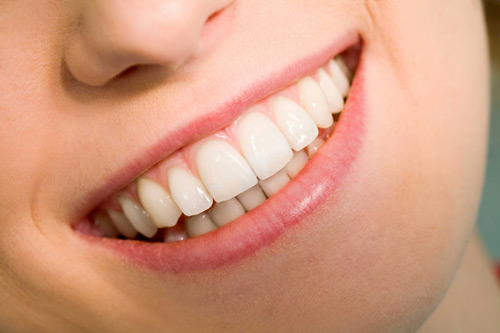 Ưu điểm của răng sứ Zirconia 
