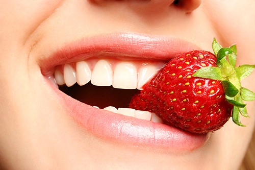 Cách tẩy trắng răng nào duy trì màu được lâu nhất?