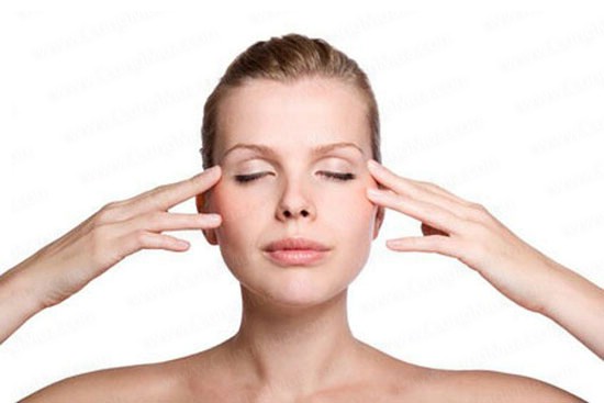 5 bước massage mặt chống chảy xệ 2