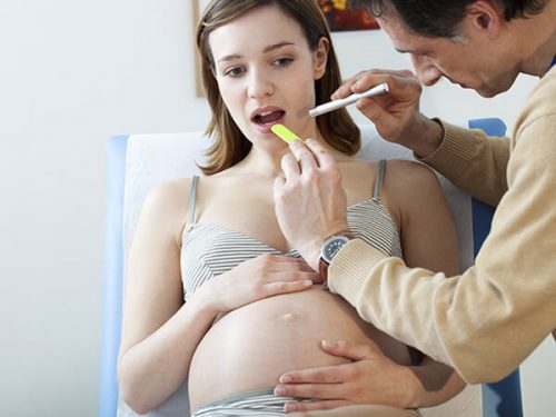 Nhổ răng khôn khi mang thai có nguy hiểm không? 3
