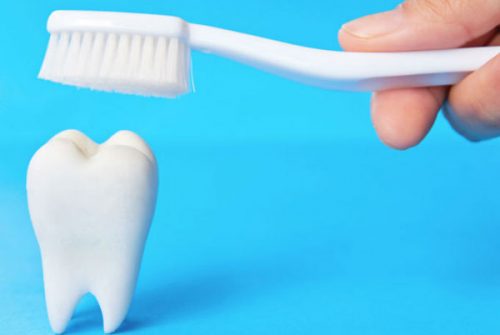 Nhổ răng hàm hết bao nhiêu tiền? 3
