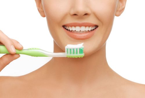 Bọc răng sứ có bền không? Cách chăm sóc sau bọc răng 3
